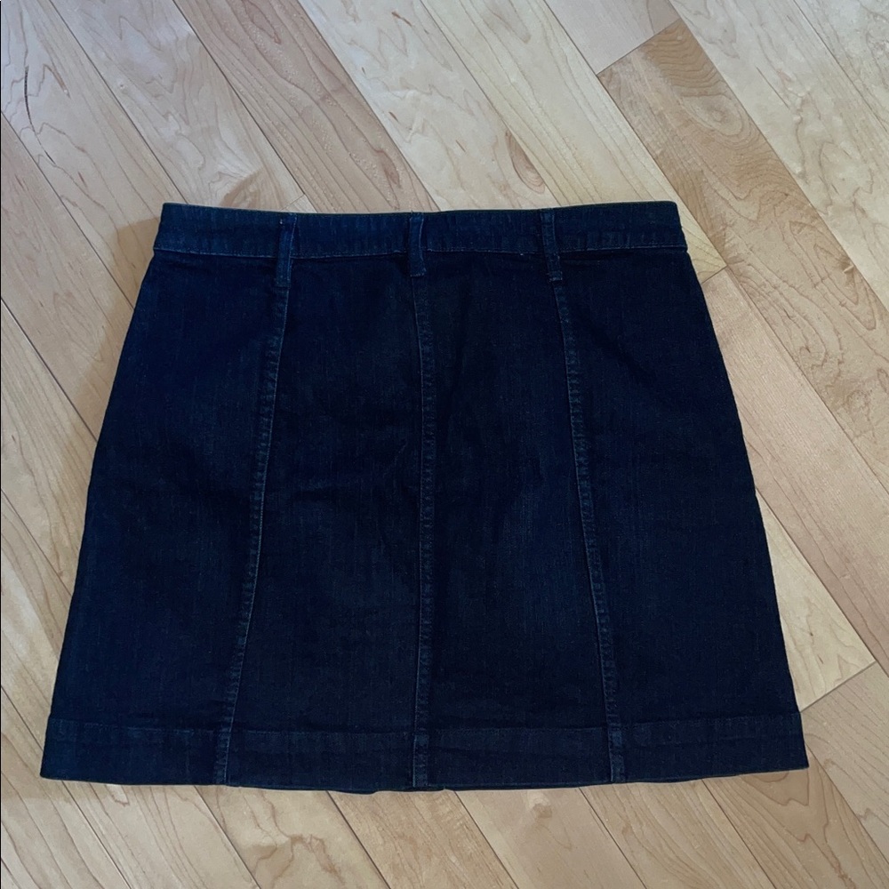 LC Lauren Conrad Dark Blue Mini Jean Skirt denim size 10 - Picture 4 of 6